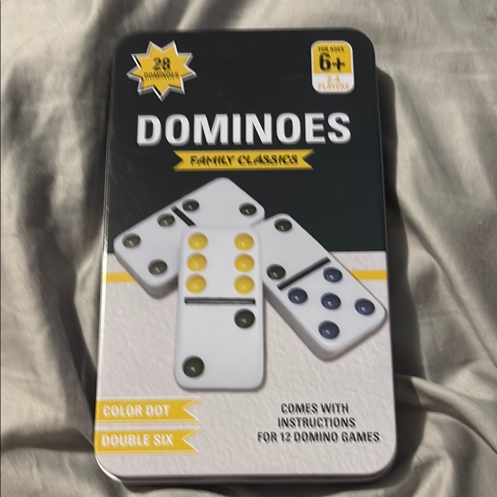 Color Dot Dominoes Set